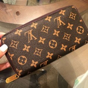 Louis Vuitton Wallet